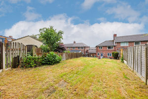 Laburnum Street Hollingwood